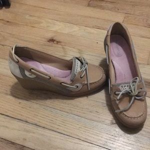Sperry Wedges